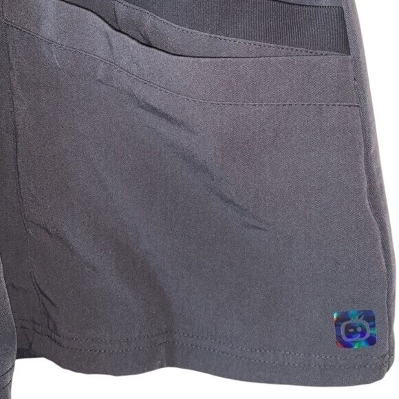 Aero  V-Neck Gray Scrub Top With Pockets For Women M - Picture 5 of 9